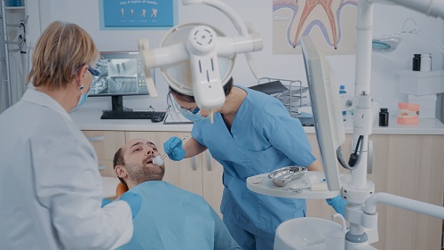 Tooth Extraction antalya